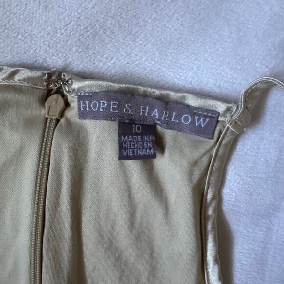 Hope & Harlow Gold Disco Sparkling Shift Mini Dress - Picture 7 of 8